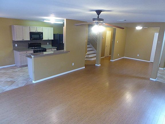3rd image of 14235 Ballfour Park Ln