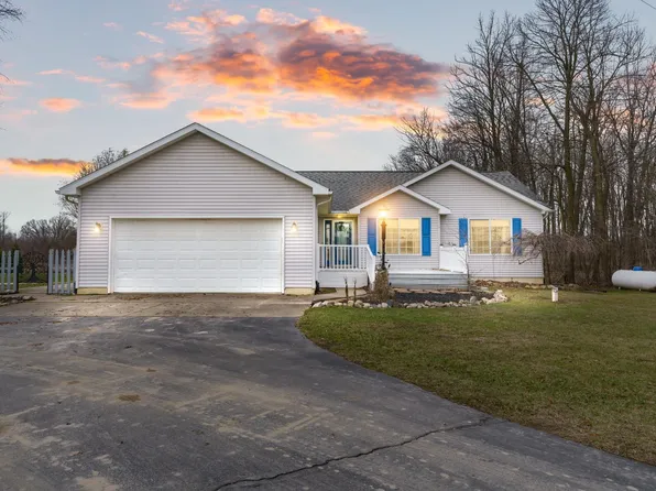 10372 Scribner Rd, Bancroft, MI 48414