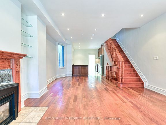 4th image of 1282 Lansdowne Ave