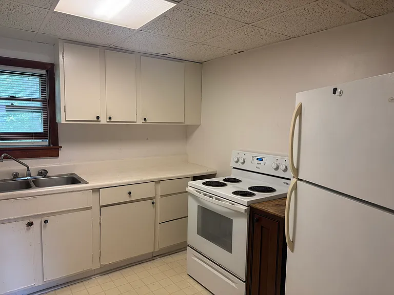 19 North St — Photo 17