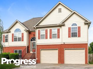 44 Polo Flds, Cartersville, GA 30121