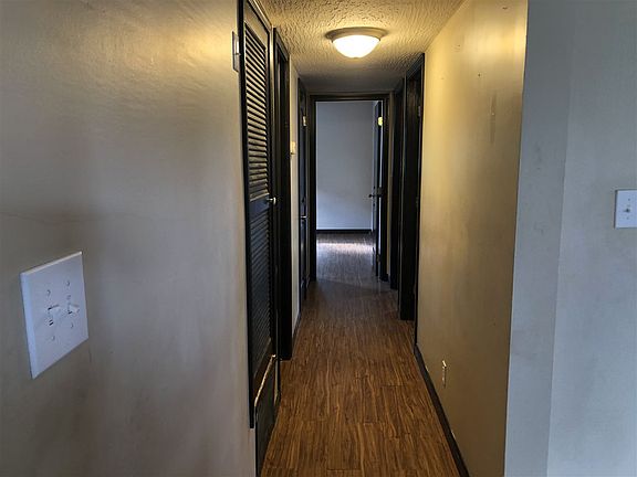 4th image of 1204 4th St E