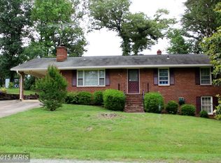 612 Edwards Dr, Fredericksburg, VA 22405