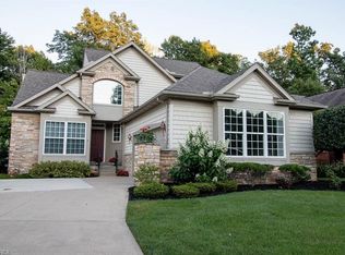 7801 Rockdove Ln #24, Concord Township, OH 44077