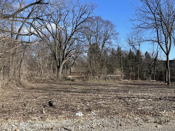 2931 Kimberley Rd, Ann Arbor, MI 48104