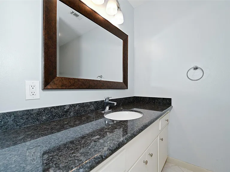3415 Freshmeadows Dr — Photo 20