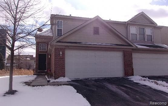 1st image of 17493 Gateway Cir #1