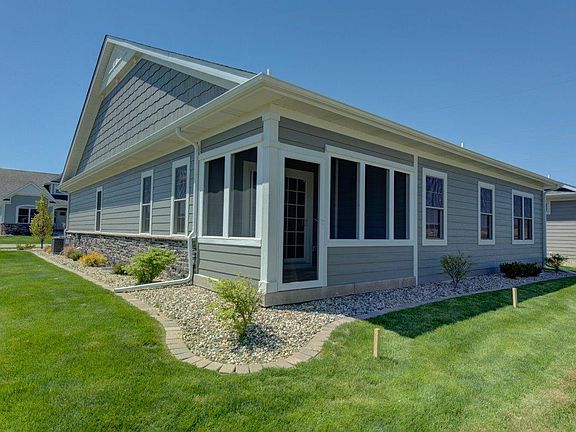 2nd image of 14220A Onyx Way