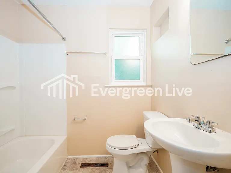 4752 Huxley Ct — Photo 11