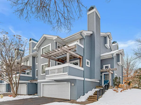15605 24th Ave N Unit D, Plymouth, MN 55447