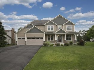 11470 Riverview Rd, Eden Prairie, MN 55347