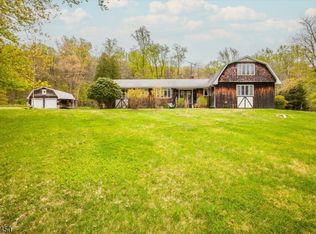 49 Frog Hollow Rd, Califon, NJ 07830