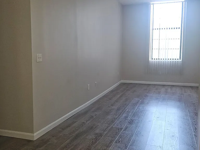 Border City Mills Apartments — Photo 18