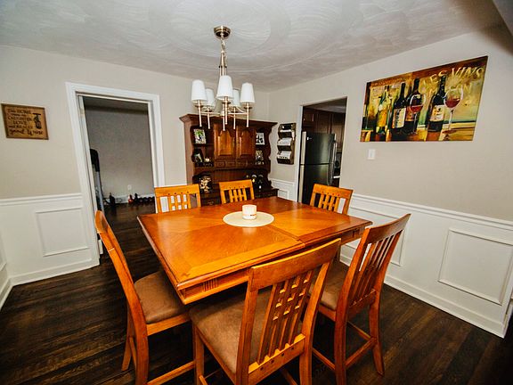 3rd image of 30 Glenview Ave