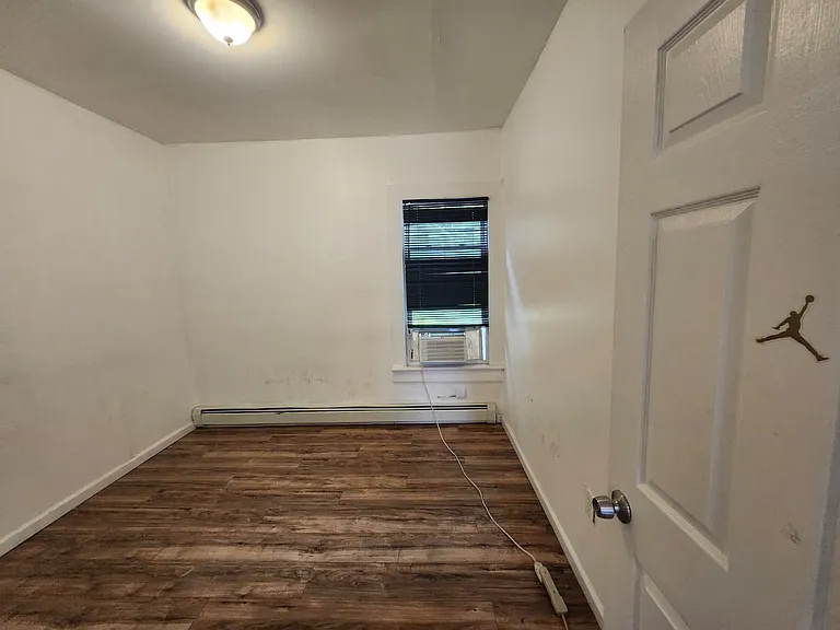 20 Amity St #1E — Photo 6
