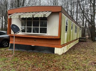 61192 Bair Lake St, Jones, MI 49061