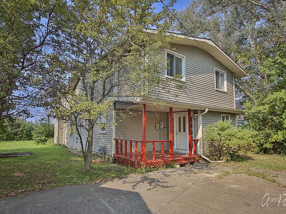2nd image of 28476 W Park Ave E