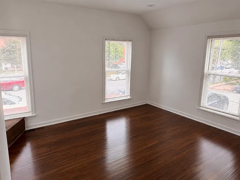 300 S Wayne St — Photo 3