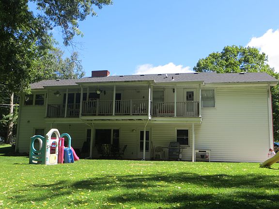 Back - walkout patio/deck