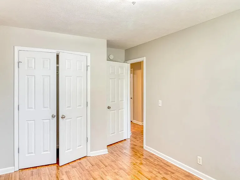 225 Buck Run Dr — Photo 8