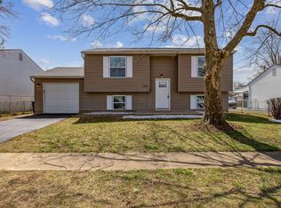 891 Ruma Rd, Columbus, OH 43207