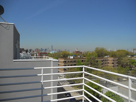 2nd image of 132 Scholes St #1