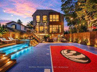 29 Avon Park Dr, Toronto, ON M8Z3X4