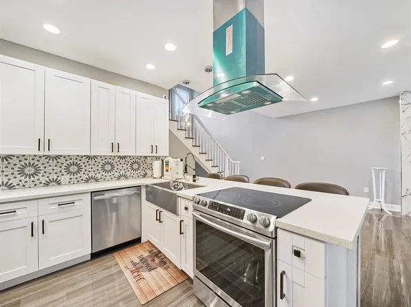 15137 Kimberley Ct, Houston, TX 77079