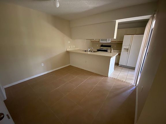 Breakfast nook and Kitchen