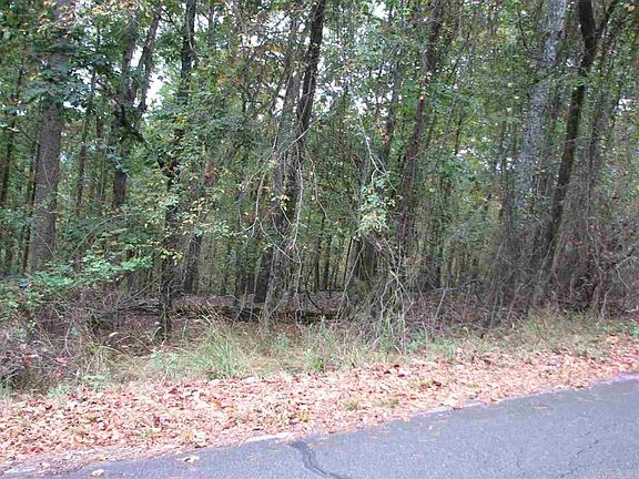 3rd image of 27 Lago Dr