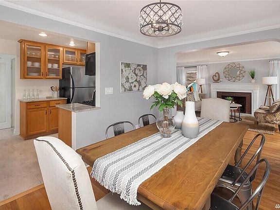 4th image of 655 NW 51st St