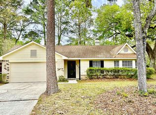 512 Red Oak Dr, Mandeville, LA 70471