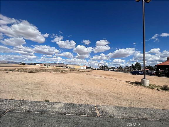 2nd image of 21650 Bear Valley Rd