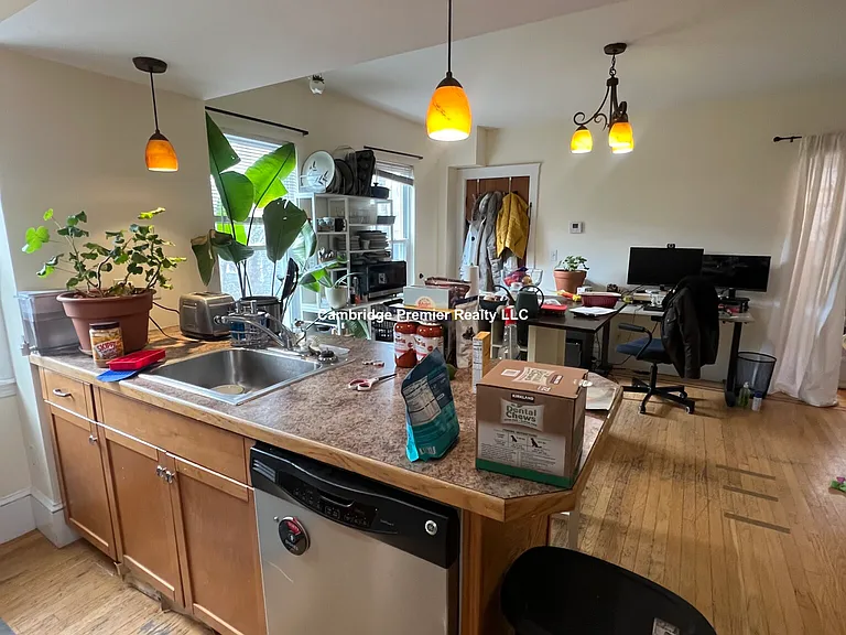 28R Cherry St #2 — Photo 25