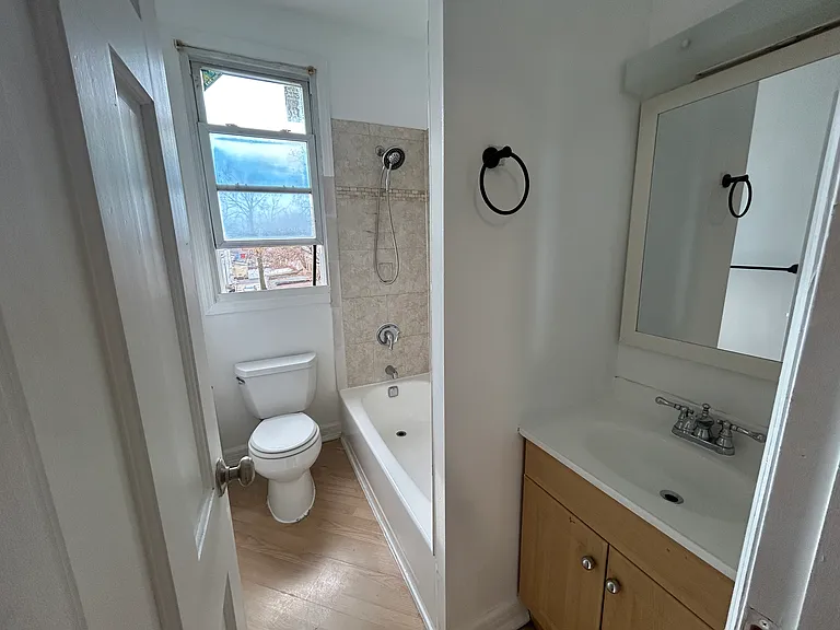 full bath