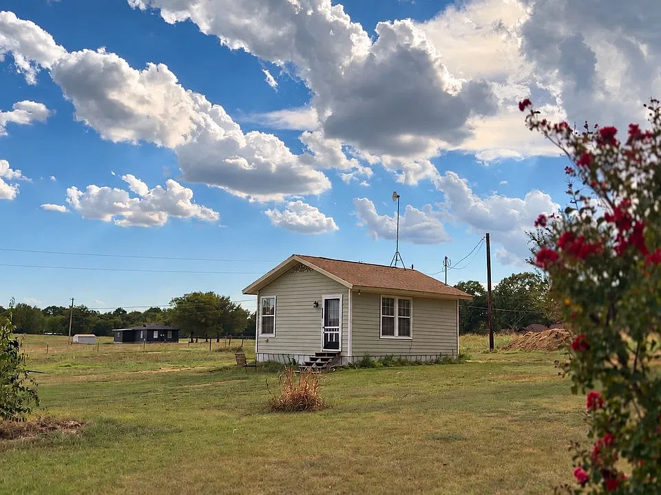1122B County Road 131