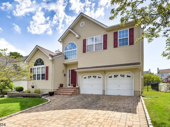 4 Bogart Dr, Bridgewater Twp., NJ 08807