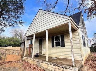 1035 Louise Rd, Winston Salem, NC 27107