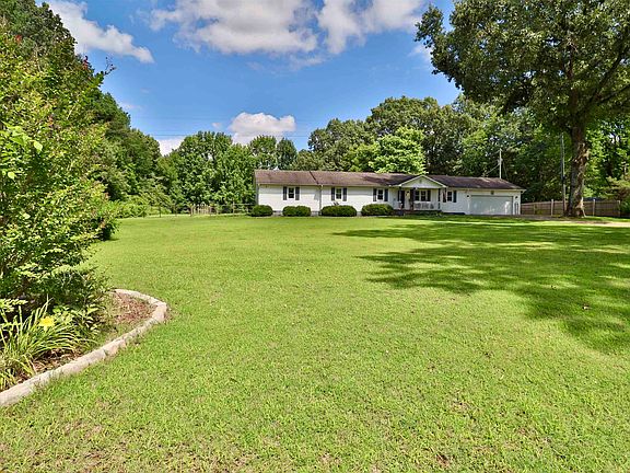 3rd image of 1882 Durhamville Rd