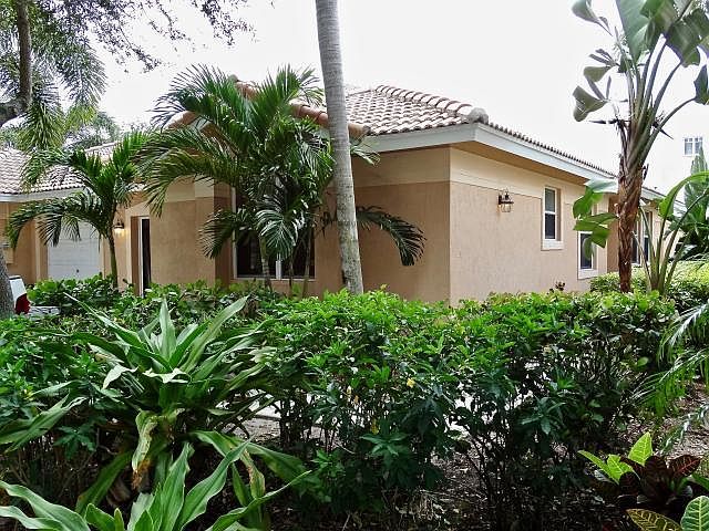 1st image of 2476 Coral Trace Pl