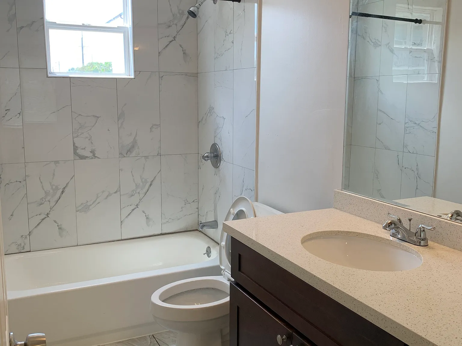 2 bed, $1,200 — Photo 4