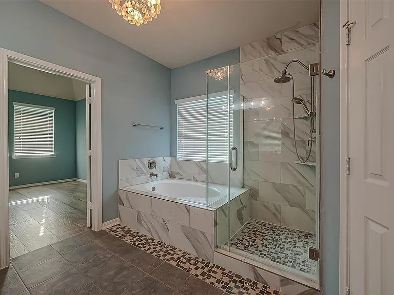 8306 Hampton Bay Dr — Photo 17