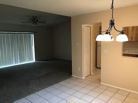 2nd image of 875 Falkirk Dr
