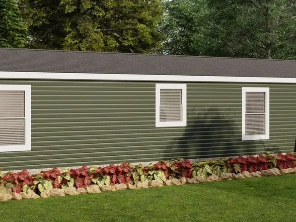 5705 N Holly Dr, Kansas City, MO 64118