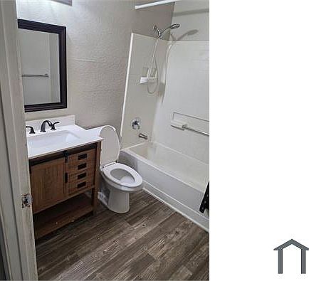 5th image of 4730 E Craig Rd Unit 1026