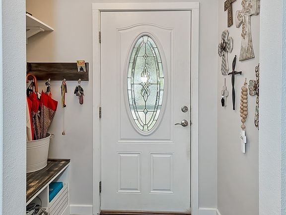 5th image of 2539 Lund Ave SE