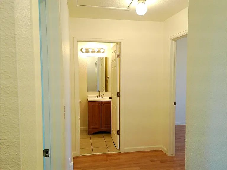 6944 Palmer Park Blvd — Photo 23