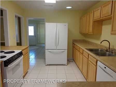 4th image of 330 Leah Miller Dr NW