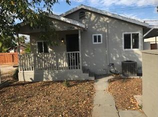 2245 10th St, Riverside, CA 92507