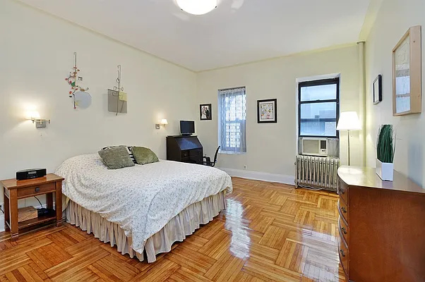 Sold by Corcoran | media 10